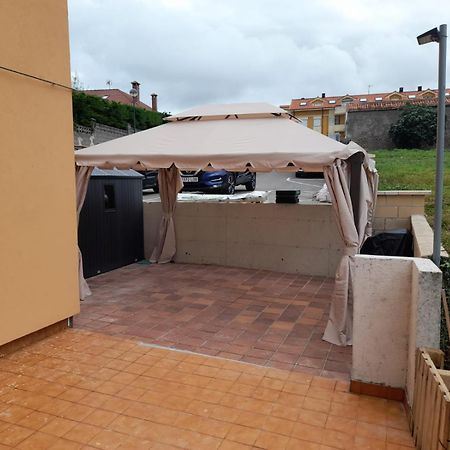 Con Vistas Al Mar Y Aparcamiento Gratis Lejlighed Suances Eksteriør billede